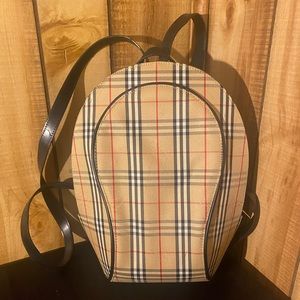 VINTAGE BURBERRY BACK PACK